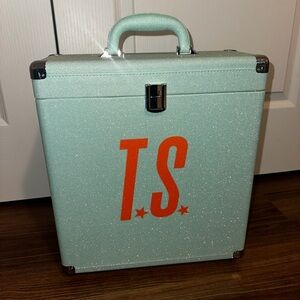 Taylor Swift The Life of a Showgirl Vinyl Case